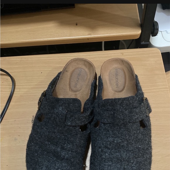 Maurice’s Clogs women’s size 7 - Picture 2 of 2